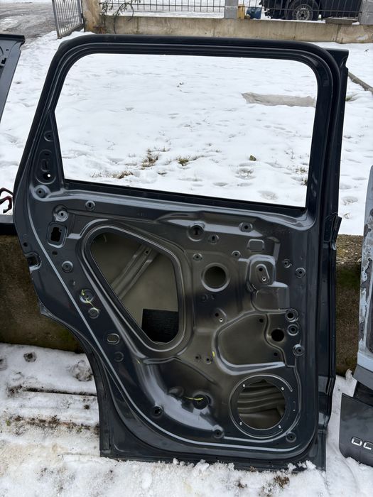 Задна лява врата за Шкода / Skoda Karoq / Ateca 2017 -