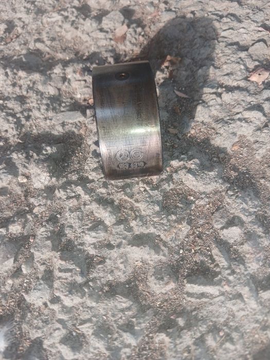 Каленвал Мерседес 124