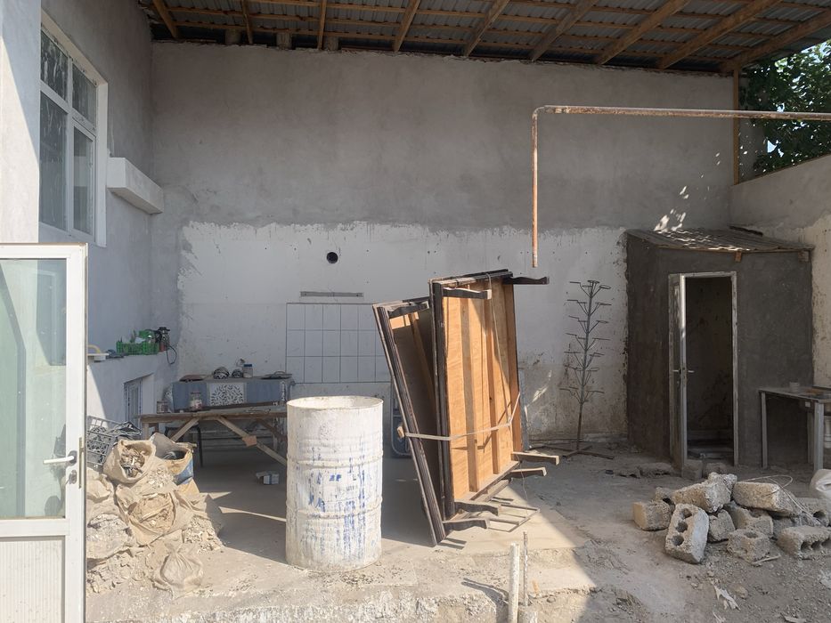 4 sotixli hovli sotiladi Ippodrom Beshqoʻrgʻon mahalla