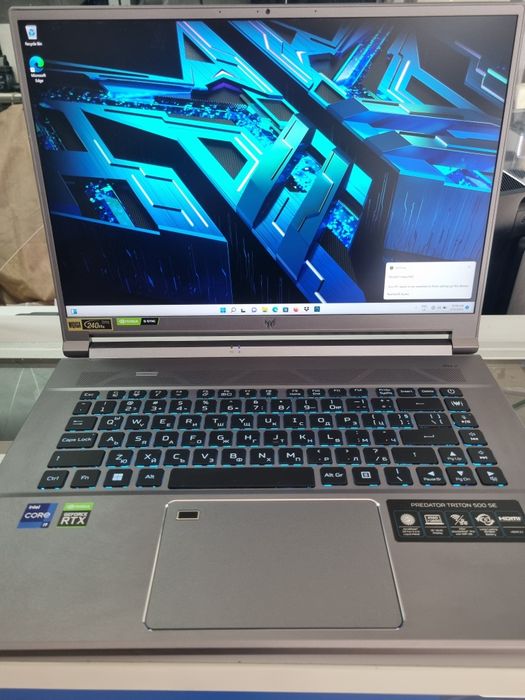 Acer Predator PTS516 - 52s