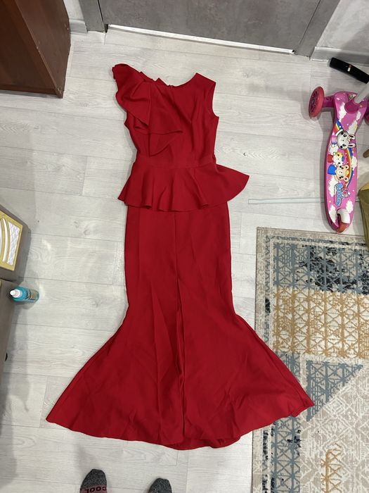 Платье вечернее 1 раз одевала