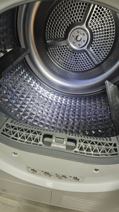 Продам сушильную машинку  Samsung б/у