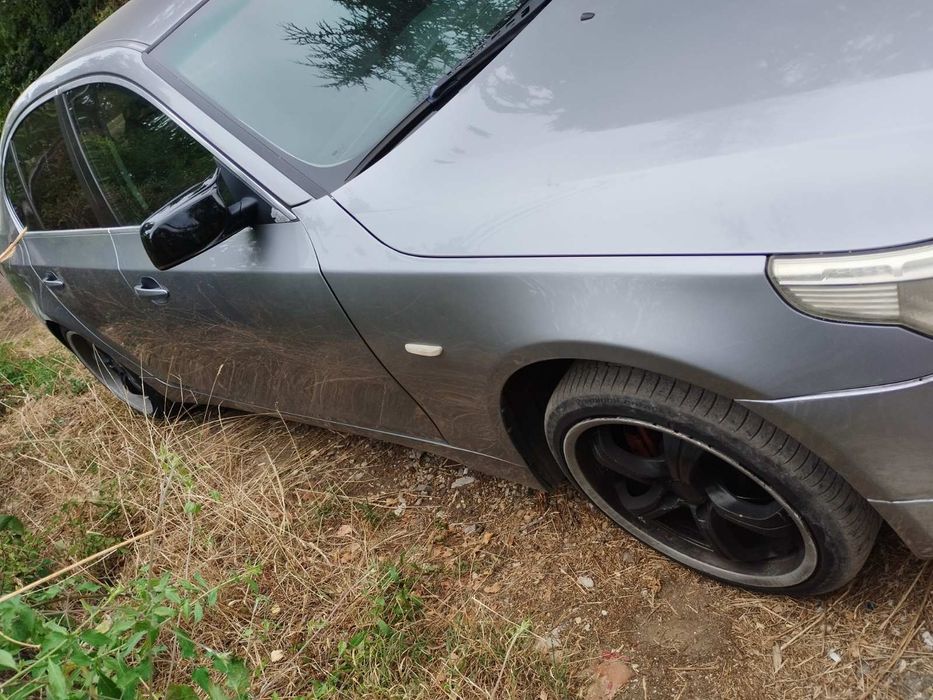 BMW e60 530d 218коня На Части