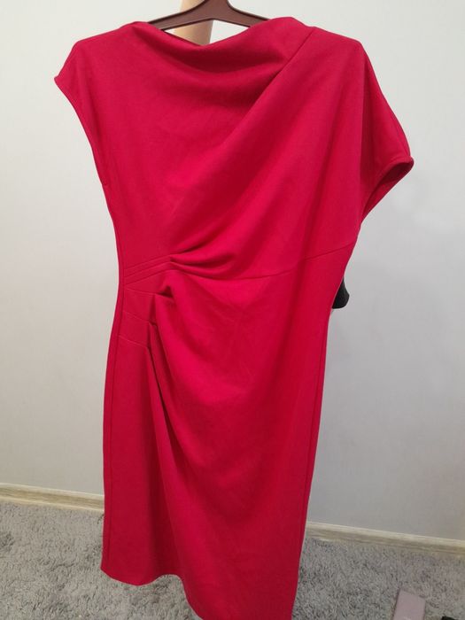 той көйлектері сатылады