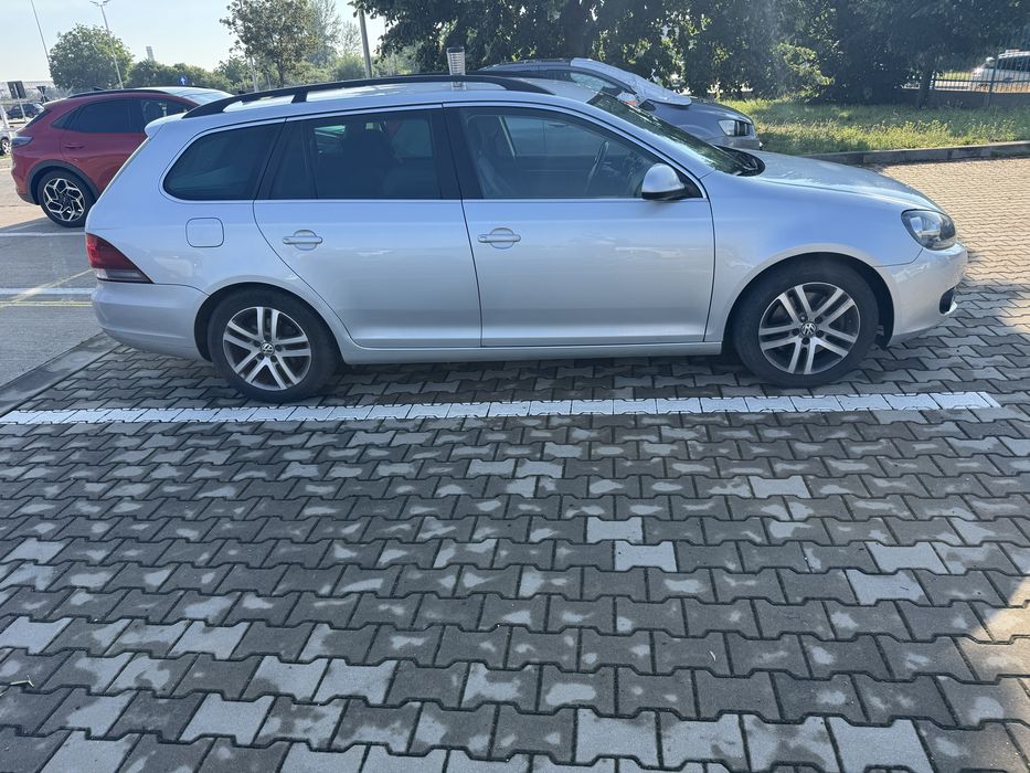 VOLKSWAGEN Golf 2010 — imagine 2