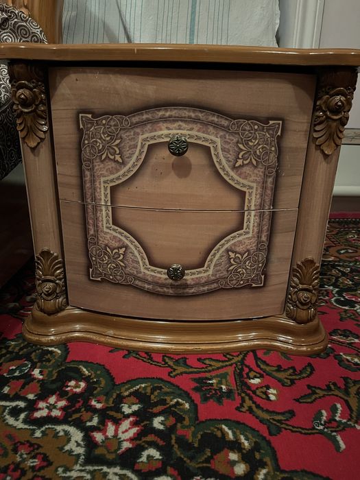 Мебел сотилади тезда б/у холати яхши