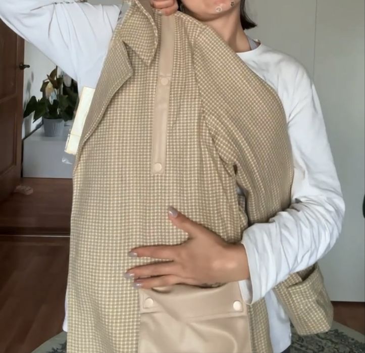 Пальто демисезонное
