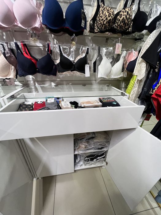 Продам оборудованный бутик