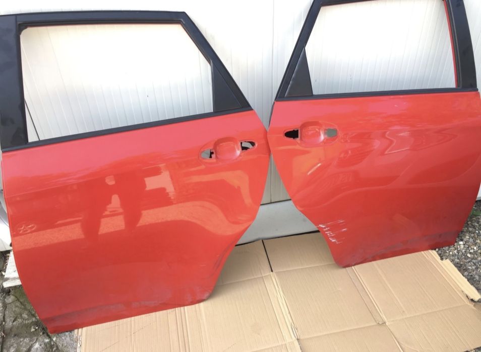 Usi St/Dr Spate Toyota Verso-S/Subaru Trezia 2010-2015