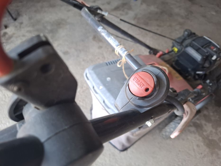 Masina tuns iarba Sterwins