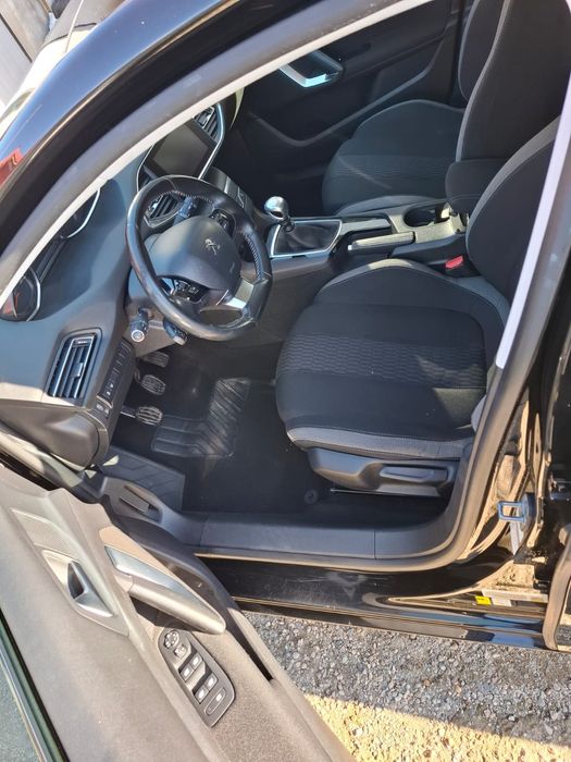 Peugeot 308 , 1.6  hdi  euro 6