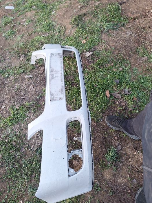 Предна броня за Skoda Fabia 2010