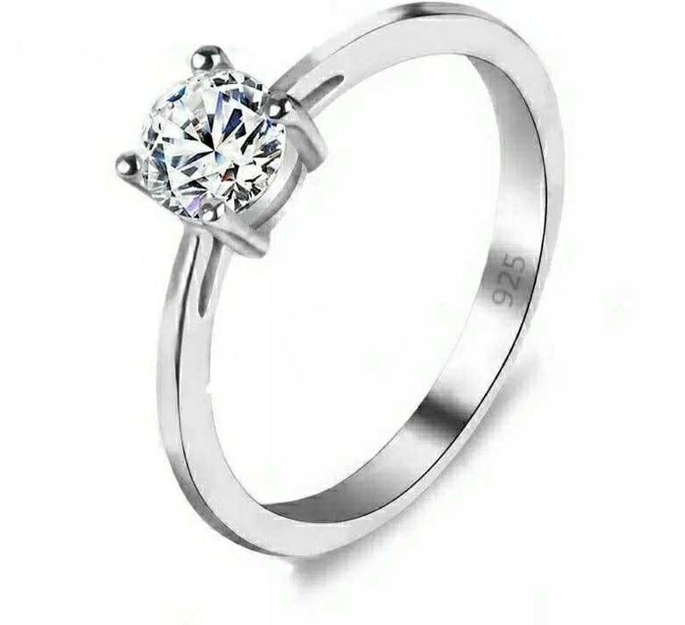 Inel argint cu piatra zirconiu