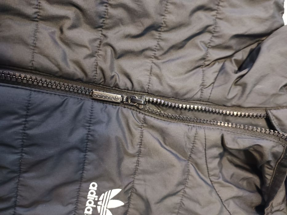 Оригинално дамско яке Адидас