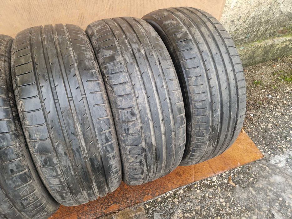 4 Toyo Tires R20 235/50 Летни гуми  DOT0923