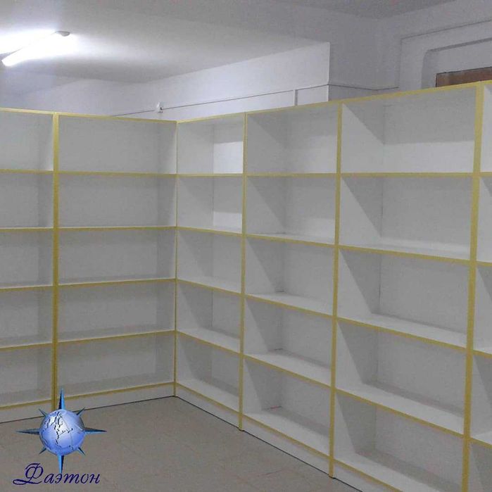 Продам витрины, стеллажи, полки