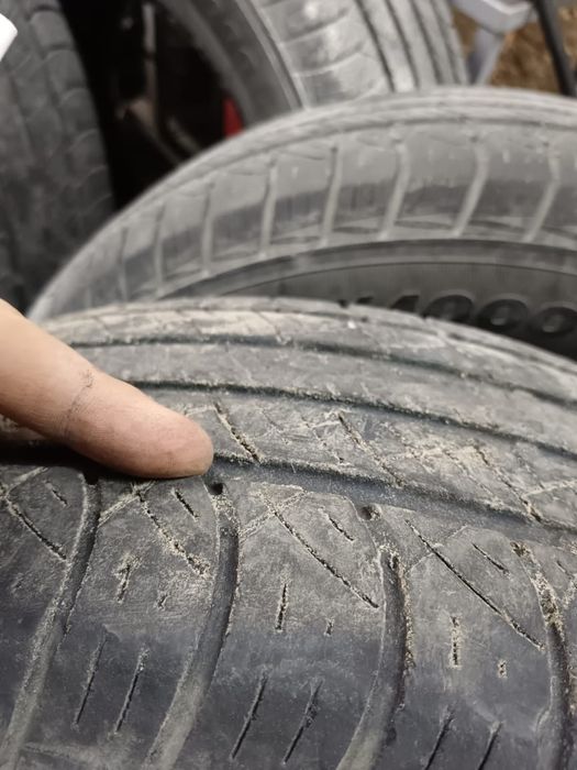 Продам б/у  летнюю резину