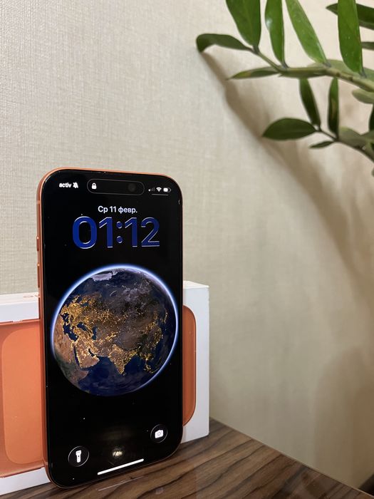 Продам айфон 17 про