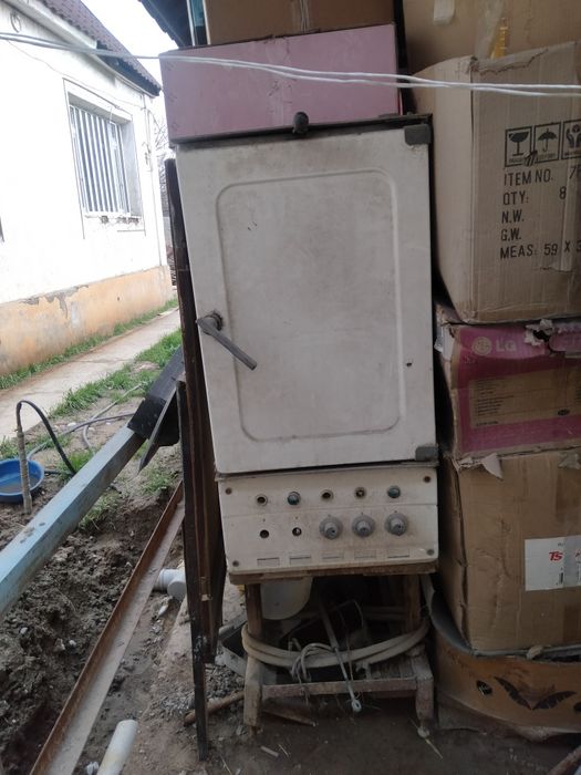 Жарочный шкаф на 380 вольт пройзводства ссср