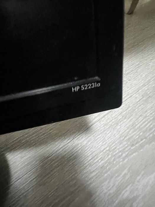 Монитор 21,5 60гц
