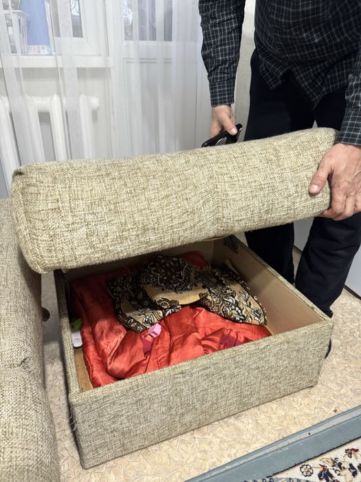 Продам раскладной диван с креслом