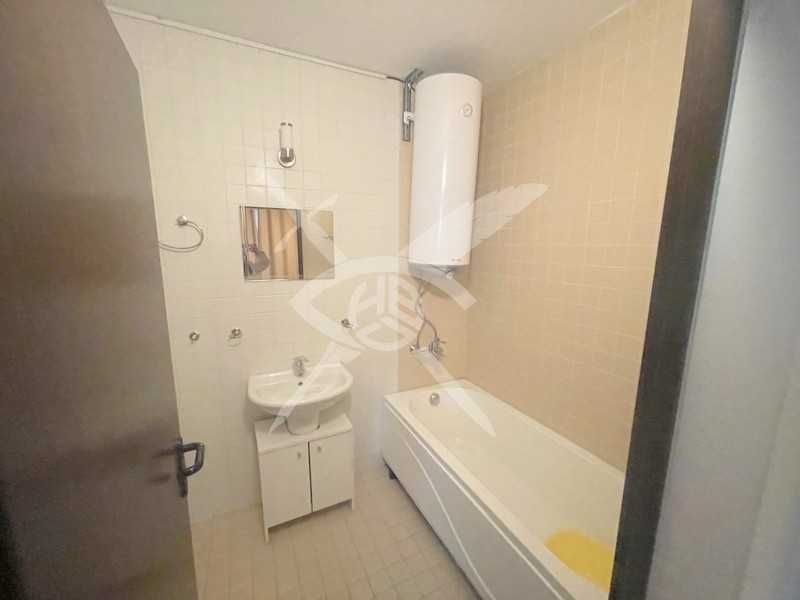 Продава се Двустаен апартамент в Бургас, Сарафово - 55 кв.м за 1273 €/кв.м - Снимка #2