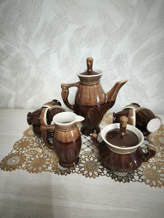 Продается кофейный сервиз (керамика) времён СССР
