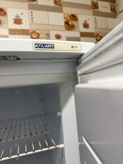 Продам холодильник Б/У
