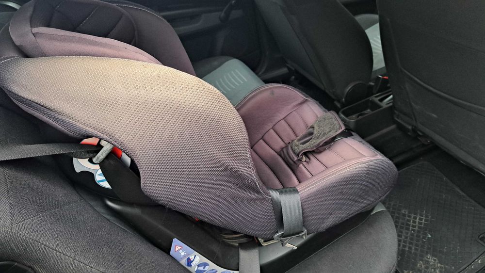 Chicco Xpace стол за кола 9-18кг