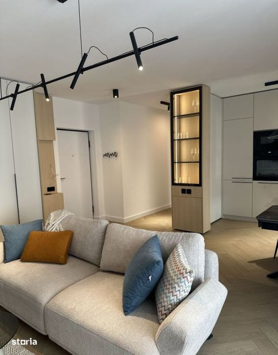 Apartament 2 camere finisaje PREMIUM, mobilat si utilat, parcare subte — fotografia 1
