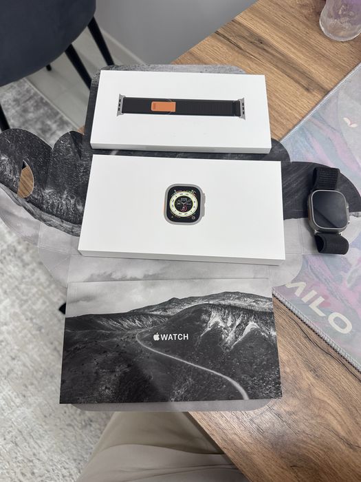 Apple watch Ultra Gps +Cellular 49mm a2684 titanium
