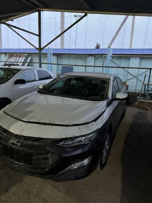 Malibu Xl naxt va bo'lib to'lashga