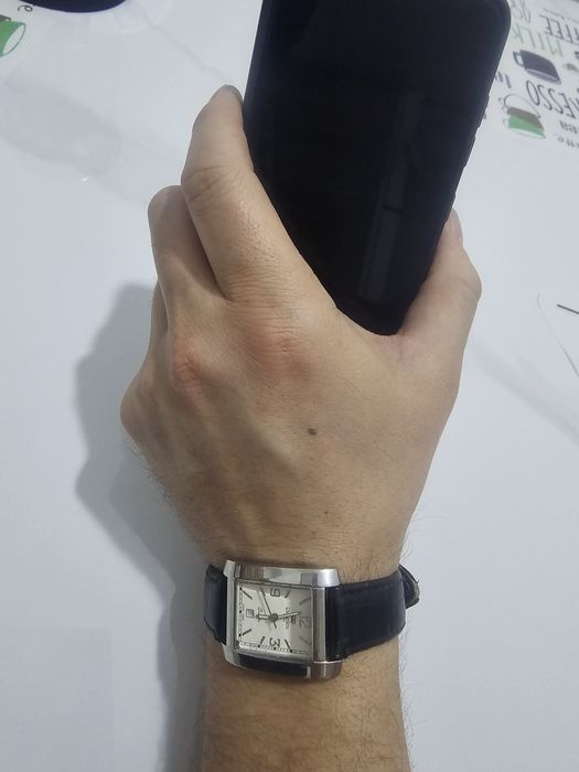 Часы серебрянные