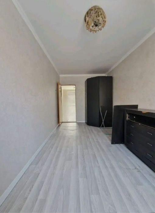 Продается 2 х ком квартира