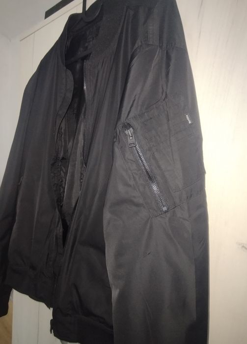 Яке Bershka, унисекс