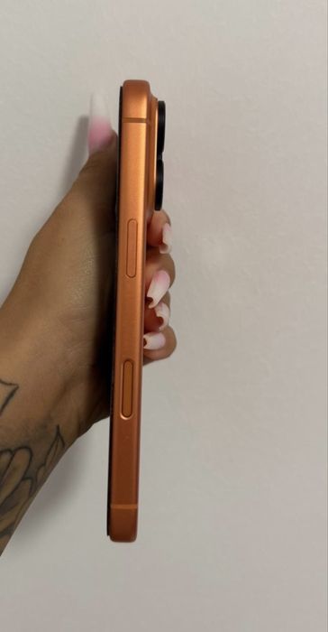Vand iphone 17 pro 256gb