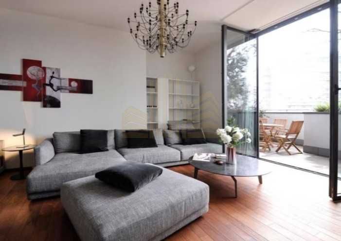 Дава се под наем Тристаен апартамент в Пловдив, Център - 72 кв.м за 178.5 € - Снимка #2