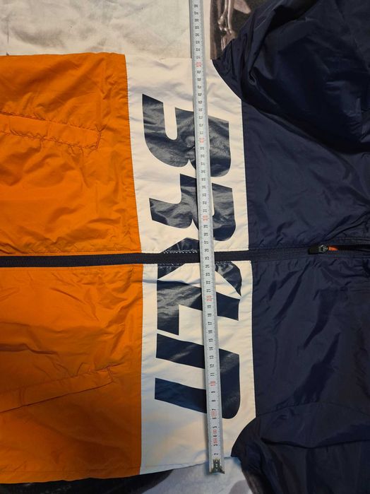 Свежа ветровка за момче 170 размер