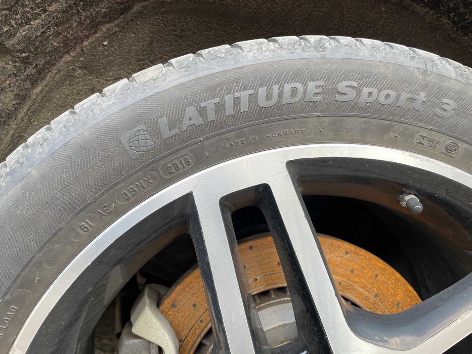 4 броя 295/40/20 ; Michelin Latitude Sport 3 (+джанти) ; Перфектни