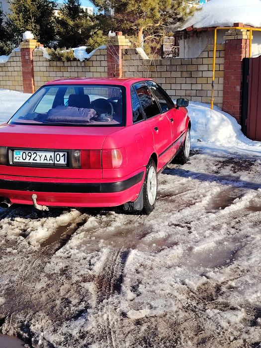 Продам ауди 80б4