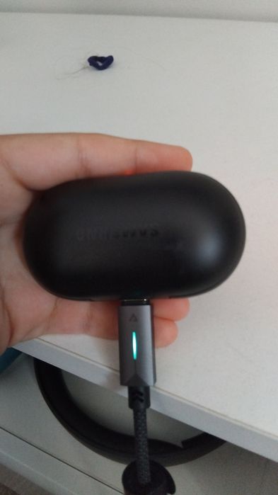 Наушники samsung galaxy buds