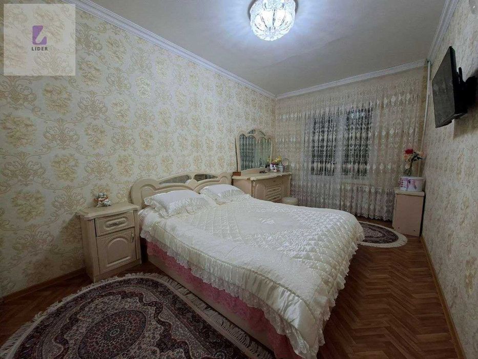 5ти комнатная уютная квартира с удобствами на районе Саттепо