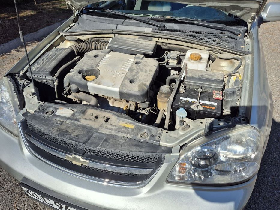 Lacetti 2009 года