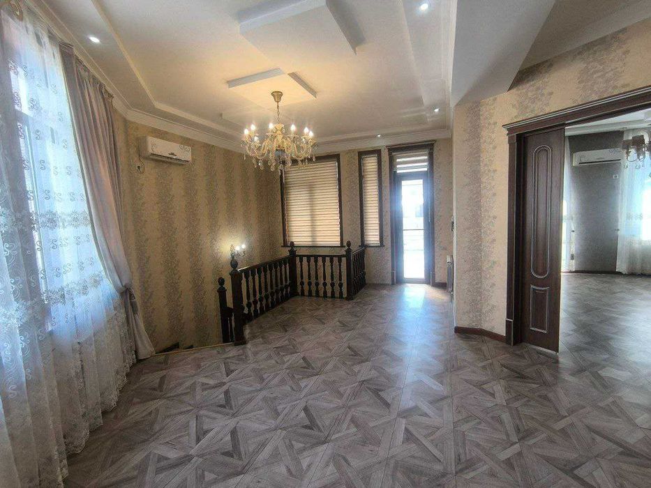 Сдается в аренду дом 380м2, Яккасарайский р-н (За рестораном Мона).