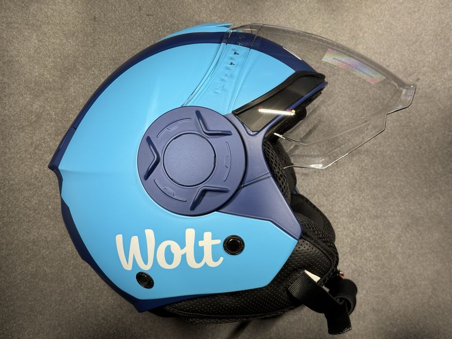 Cască Wolt nouă mărimea M (57-58cm)