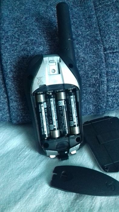 Stație Cobra walkie talkie