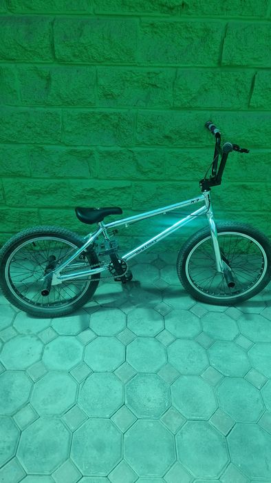 Продам велосипед BMX