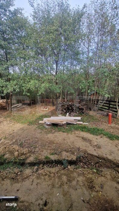 Pachet de 3 case in zona Tohanita, case tip A-frame  , 400 mp teren fi