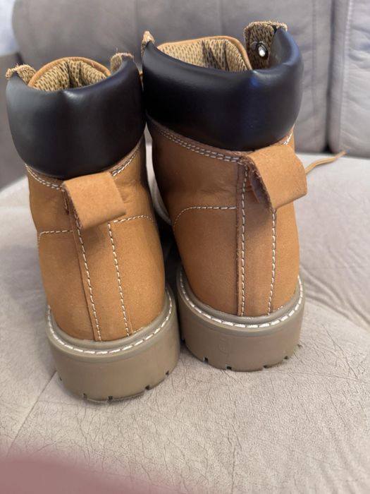 Дамски боти нови естествен набук