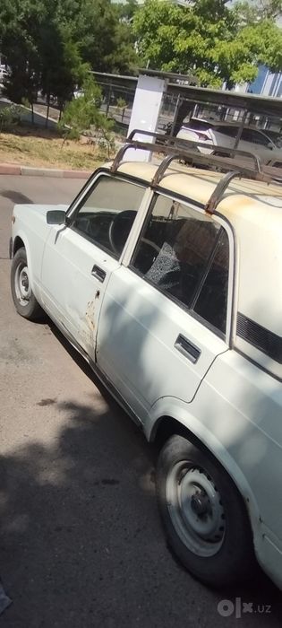 Jiguli 07 sotiladi